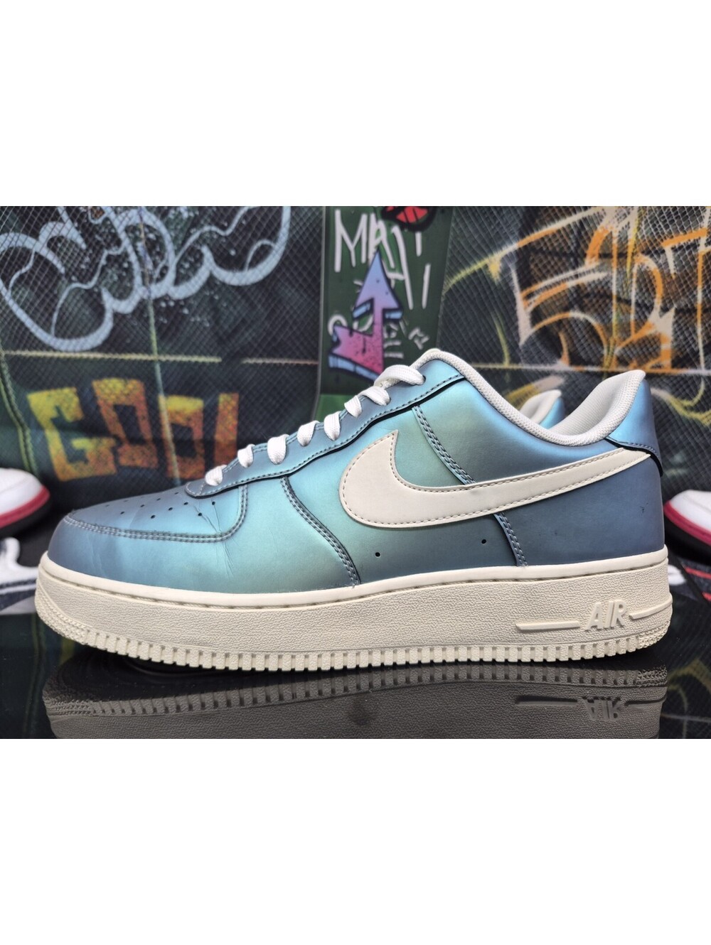 Nike Air Force 1 Fresh Mint (Green/Blue metallic) Iridescent Men Size 10M 11.5W